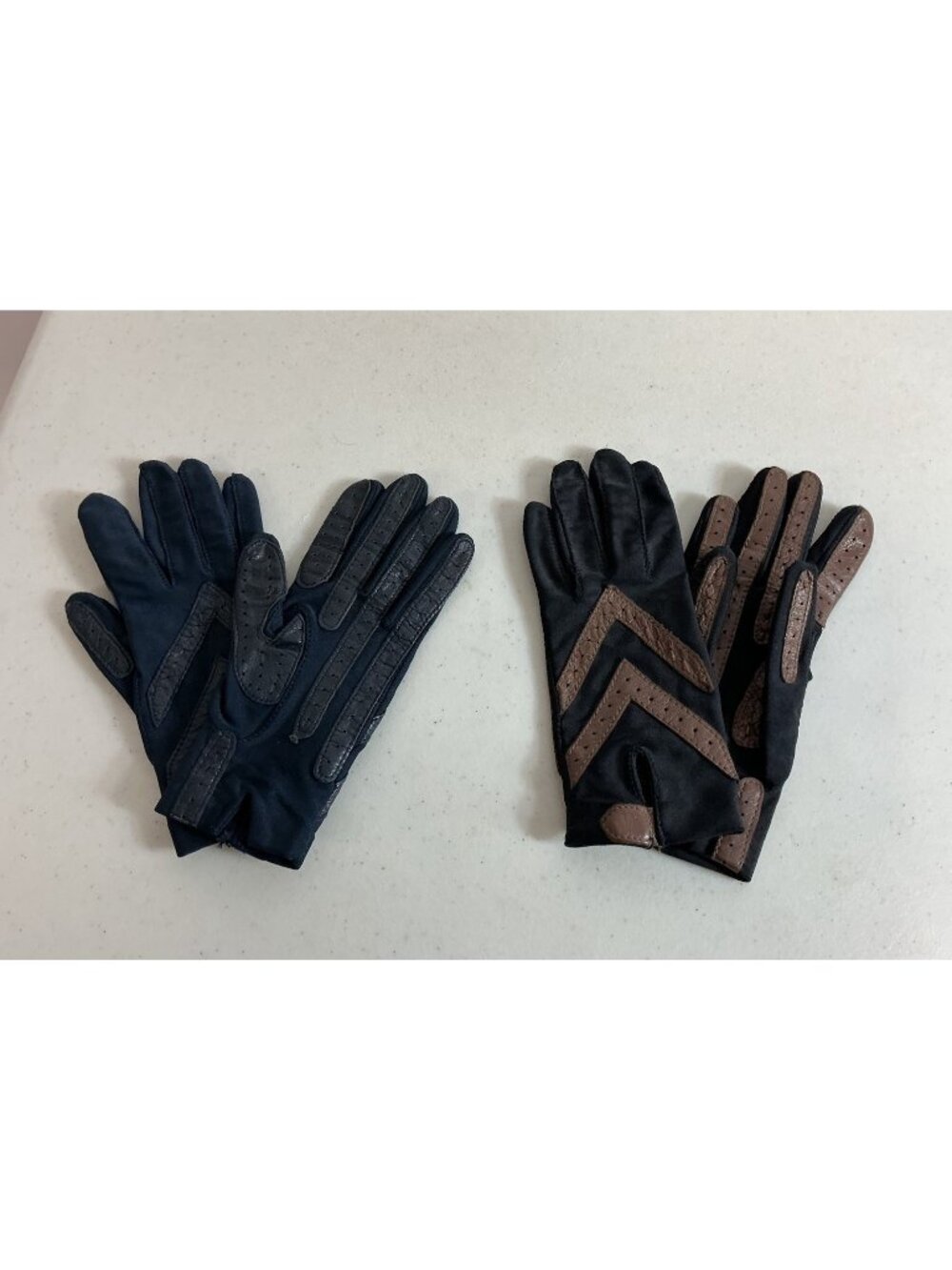 Leather Trim Driving Gloves Set of 2 Womens One Size